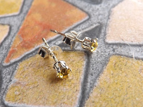 Orecchini punto luce argento - orecchini,