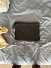 Louis Vuitton Pochette Uomo /