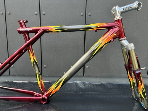 Zaskar troy lee designs - zaskar, le