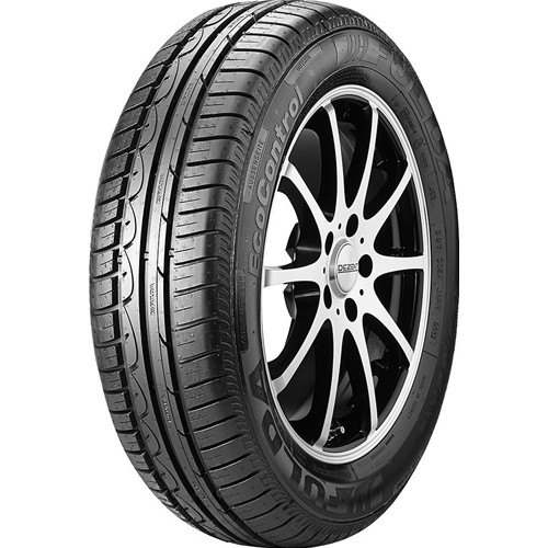 Gomme auto estive 215 r18 - auto,