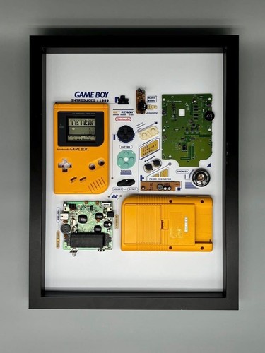 Nintendo gameboy smontato - -,