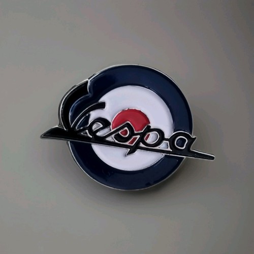 Vespa scooter pin - vespa,