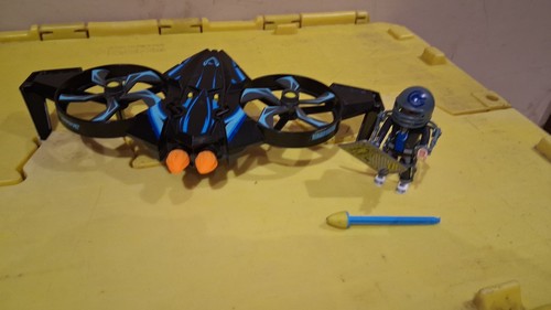 Playmobil drone con bulloni