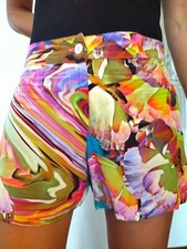 pantaloncini estivi leggerissimi colorati mai indossati