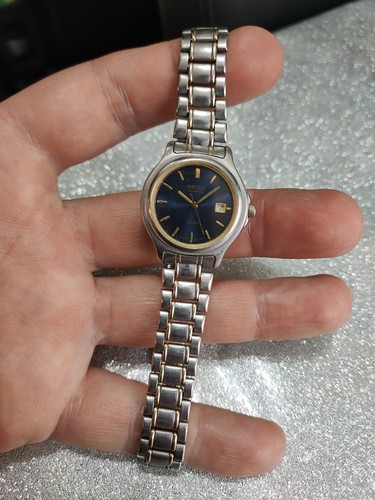 Seiko womens vintage 100 wr - seiko,