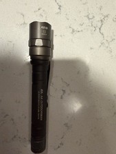 Torcia LED Surefire E2L AA Outdoorsman doppia uscita
