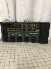 ZOOM GFX-8 Multieffetto "NO