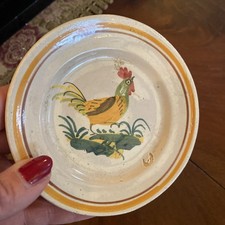 Antico piattino con il gallo