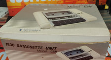 Commodore 1530 Datassette Unit C2N per 64 128 (con scatola e 2 manuali) funziona 8bit 0208