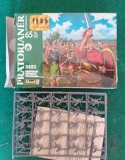 Soldatini Scala 1/72