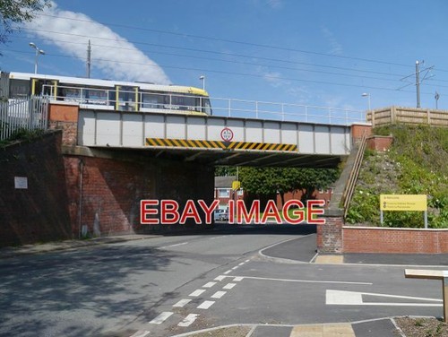 Photo metrolink bridge at - metrolink,