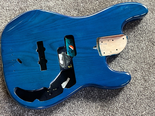 Corpo basso fender ultra - corpo,
