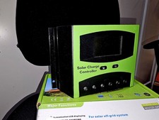 Regolatore di carica per fotovoltaico 12/24V 60A