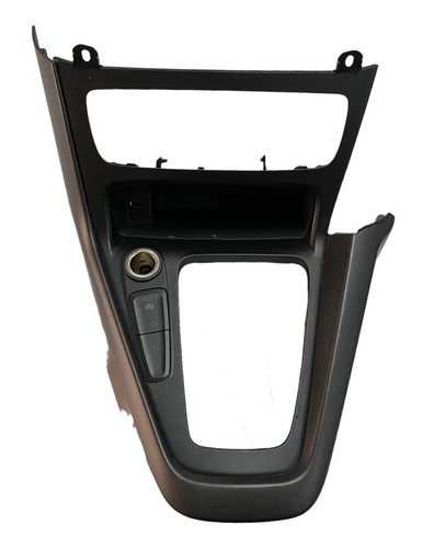 Rivestimento cornice leva - /,