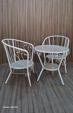 Set tavolo e sedie da giardino