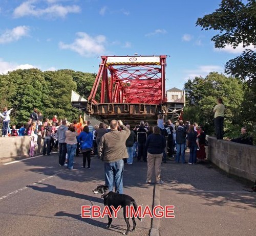 Photo inchinnan bascule - ,