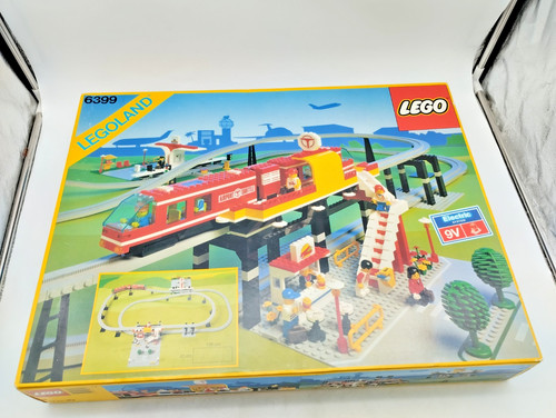 Lego 6399 airport - lego,
