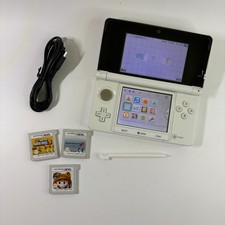 nintendo 3ds white console