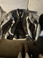 Tuta motociclista due - tuta, pezzi