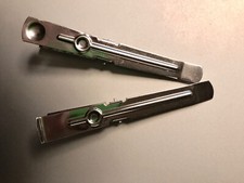 Pinza da stampa in camera oscura _ fotografia