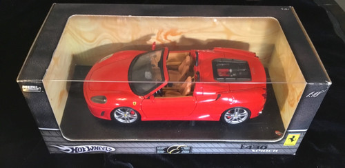 Hot wheels ferrari - 1/18,