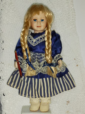 BELLISSIMA BAMBOLA IN