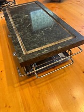 Grill da tavolo in pietra naturale tipo ollare 37x19cm, base in acciaio cromato