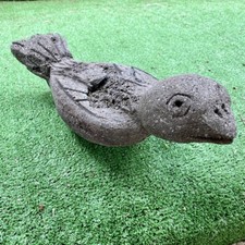 artigianale scultura pietra lavica lava etna sicilia rondine ocarina