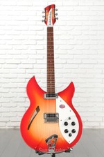 Rickenbacker 330 Thinline