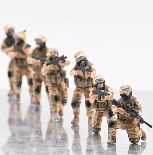Modellino soldato esercito