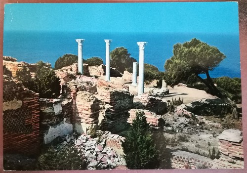 Isola giannutri ruderi di - -,