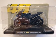  MOTO YAMAHA YZR-M1 TEST PHILIP ISLAND 2004 VALENTINO ROSSI SCALA 1/18