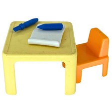 Playmobil tavolo giallo