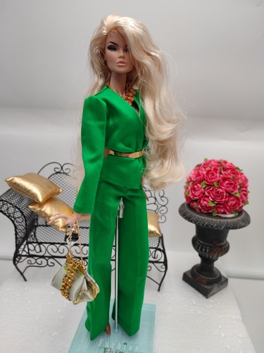 Vanessa perrin blonde - vanessa,