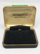 Insolita antica scatola