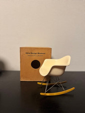 Vitra Miniatures Eames RARA