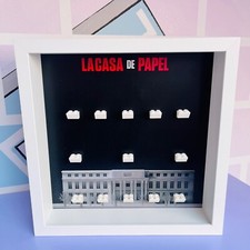 Cornice Vetrina Display Case