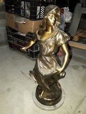 SCULTURA IN METALLO "LA