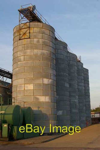 Photo 6x4 silos heygates - silos, heygates'