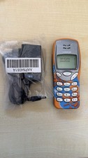 Cellulare Nokia 3210 colorato