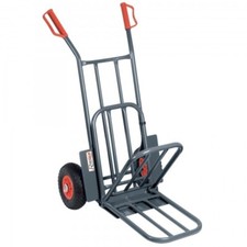 Carrello professionale con pedana pieghevole e ruote inforabili.