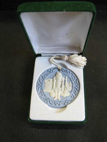 Vintage wedgwood blue jasper - vintage,
