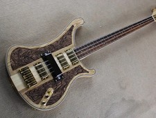 Chitarra elettrica intagliata