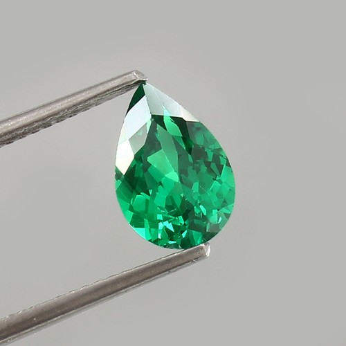 Pietra preziosa smeraldo - preziosa,