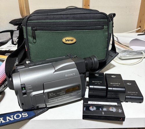 Sony ccd trv52 handycam - sony, ccd-trv52
