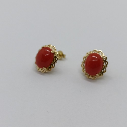 Orecchini bottone con - a,