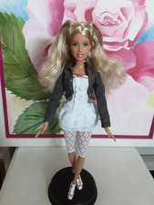 Barbie Fashion Fever 2006