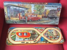 Pista Technofix Quick service filling station,con box originale, in latta