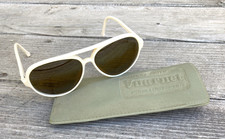 Occhiali da sole vintage