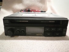 CLARION  CDC5000 CD VINTAGE DA TESTARE/RICONDIZIONARE  OTTIMO STATO